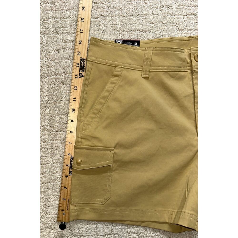Eddie Bauer Cargo Pocket Shorts Womens 14 Beige Nylon Stretch Hiking Travel - Picture 7 of 8